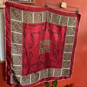 VTG 31x31  hand rolled scarf / accessories